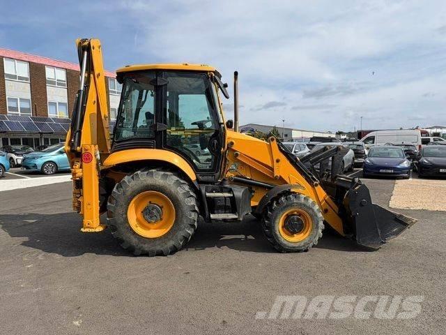 JCB 3 CX Retroescavadeiras