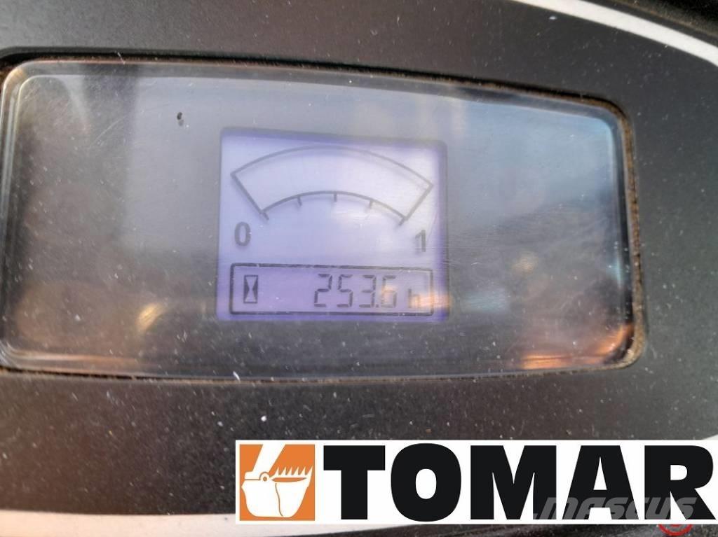 JCB 8026 CTS Miniescavadeiras