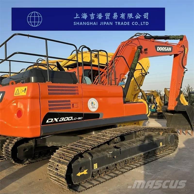 Doosan DX 300 Escavadeiras de esteiras