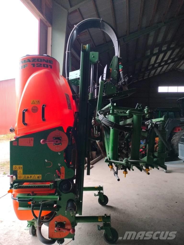 Amazone UF 1201 Pulverizadores montados
