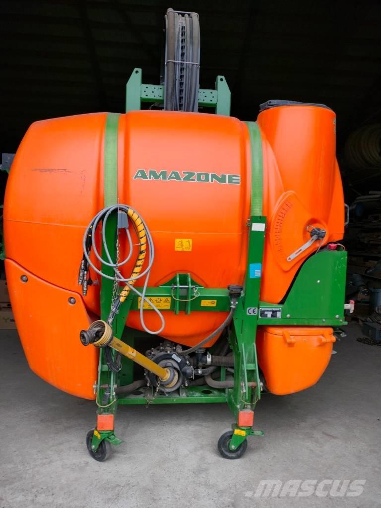Amazone UF 1201 Pulverizadores montados