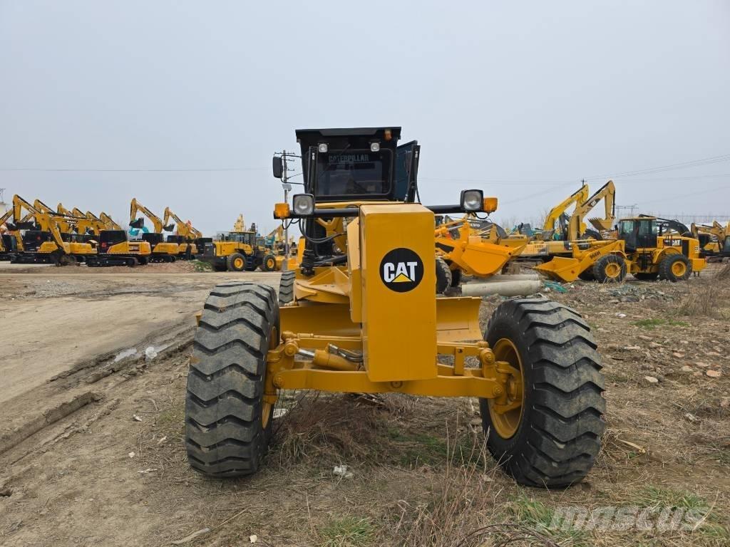 CAT 140 K Motoniveladoras