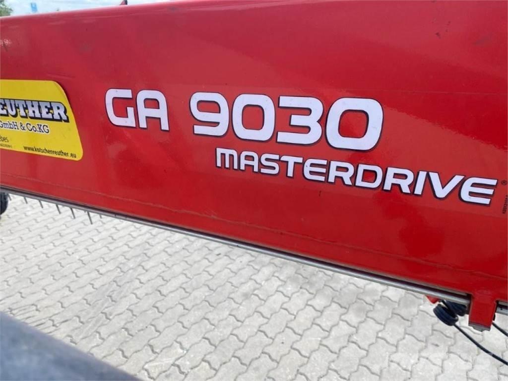 Kuhn GA 9030 Gadanheiras-fileiras