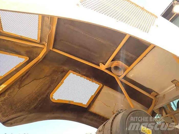 CAT CS64B Vibradores
