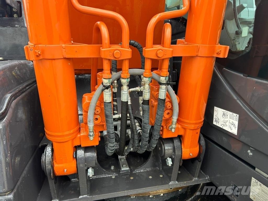 Hitachi ZX130 LCN-7 Escavadeiras de esteiras