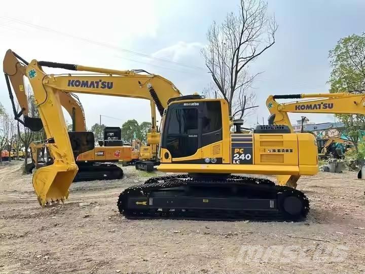 Komatsu PC 240 Escavadeiras de esteiras