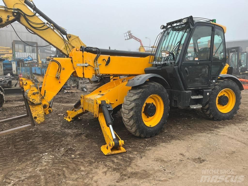 JCB 540-140 Manipulador telescópico