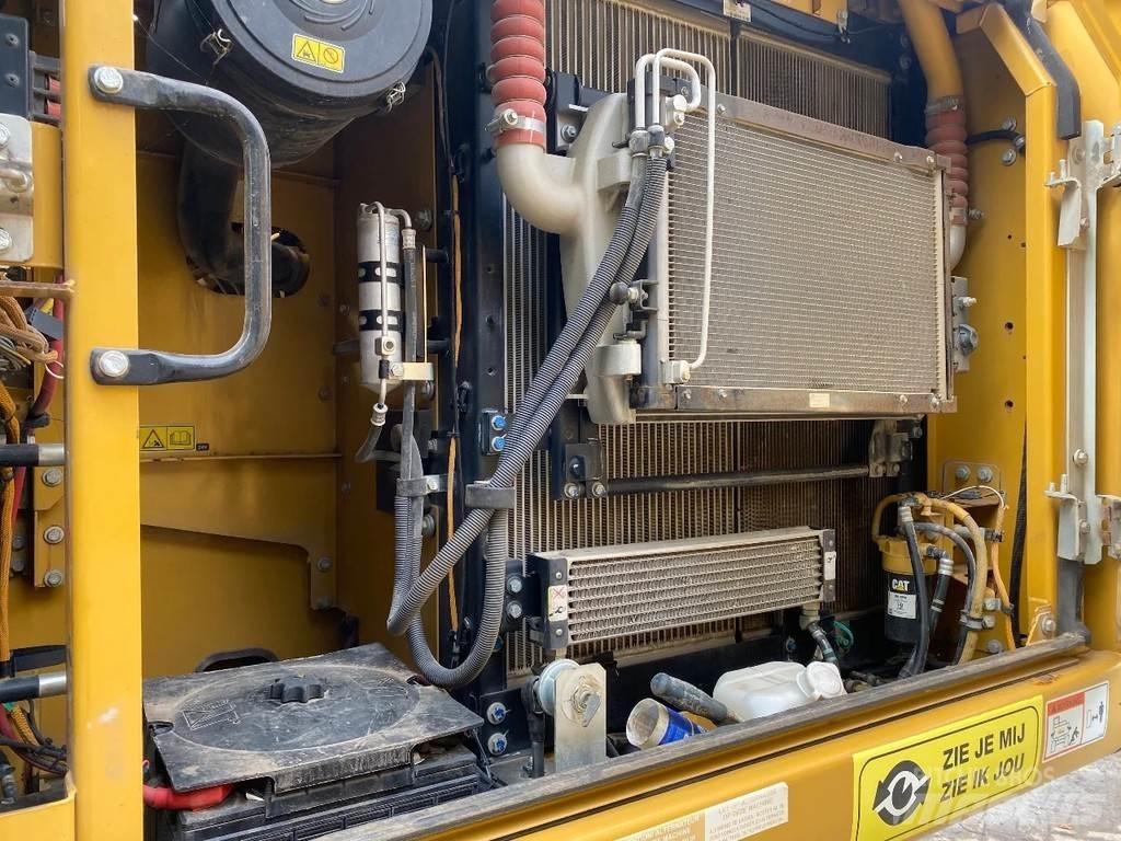 CAT 323E Escavadeiras de esteiras
