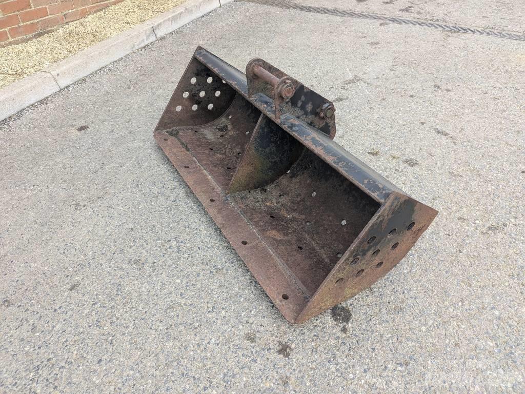 JCB GRADING BUCKET Baldes crivo