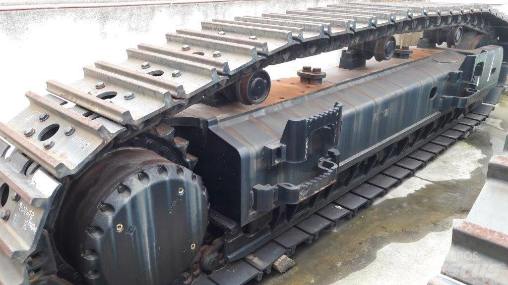 Hitachi ZX500LC-3 Chassis e suspensões