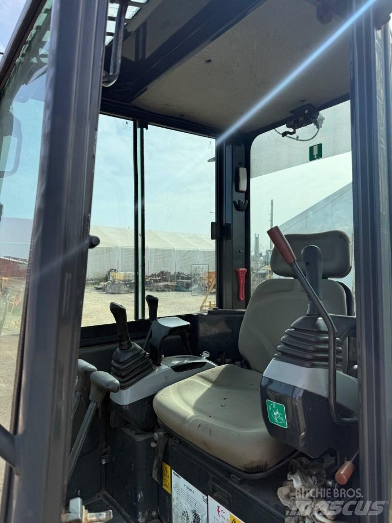 Komatsu PC 26 MR Miniescavadeiras