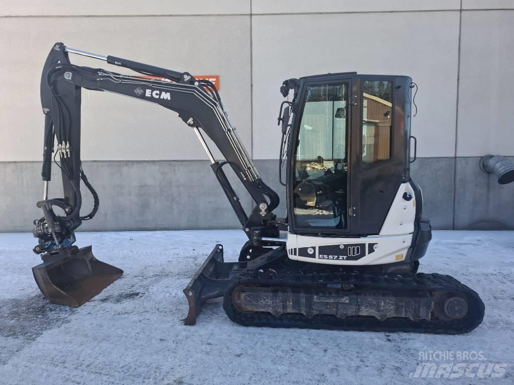 ECM ES 57 ZT Miniescavadeiras