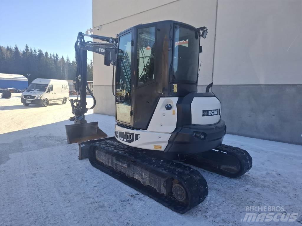 ECM ES 57 ZT Miniescavadeiras