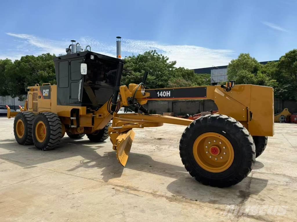 CAT 140 H Motoniveladoras