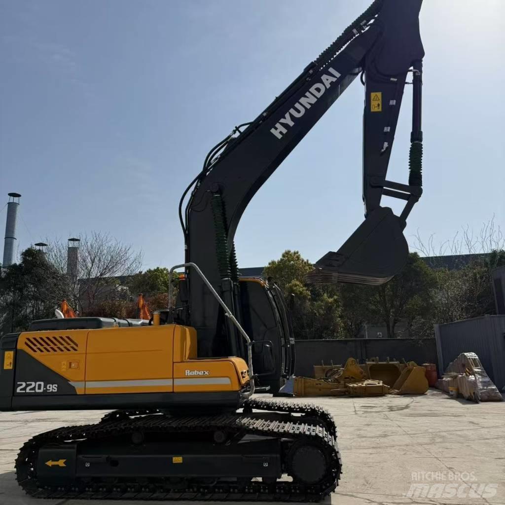Hyundai R220-9S Escavadeiras de esteiras