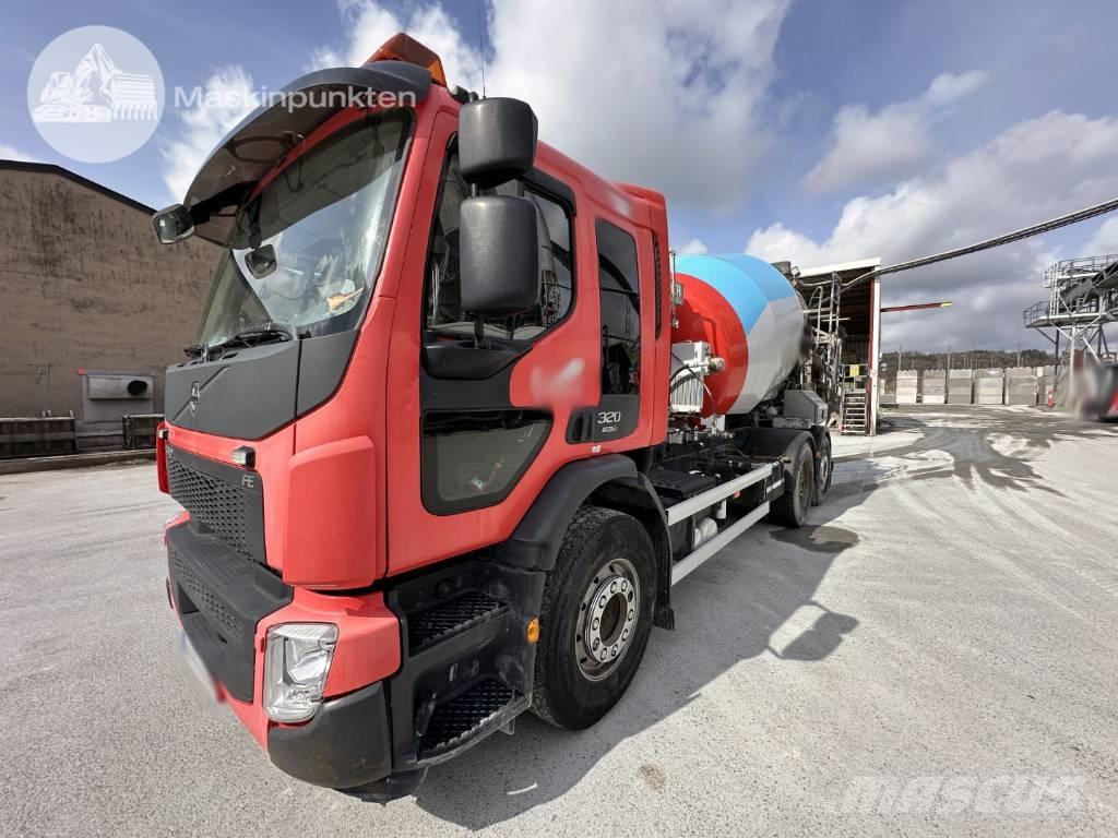 Volvo FE 320 Caminhões de betonagem