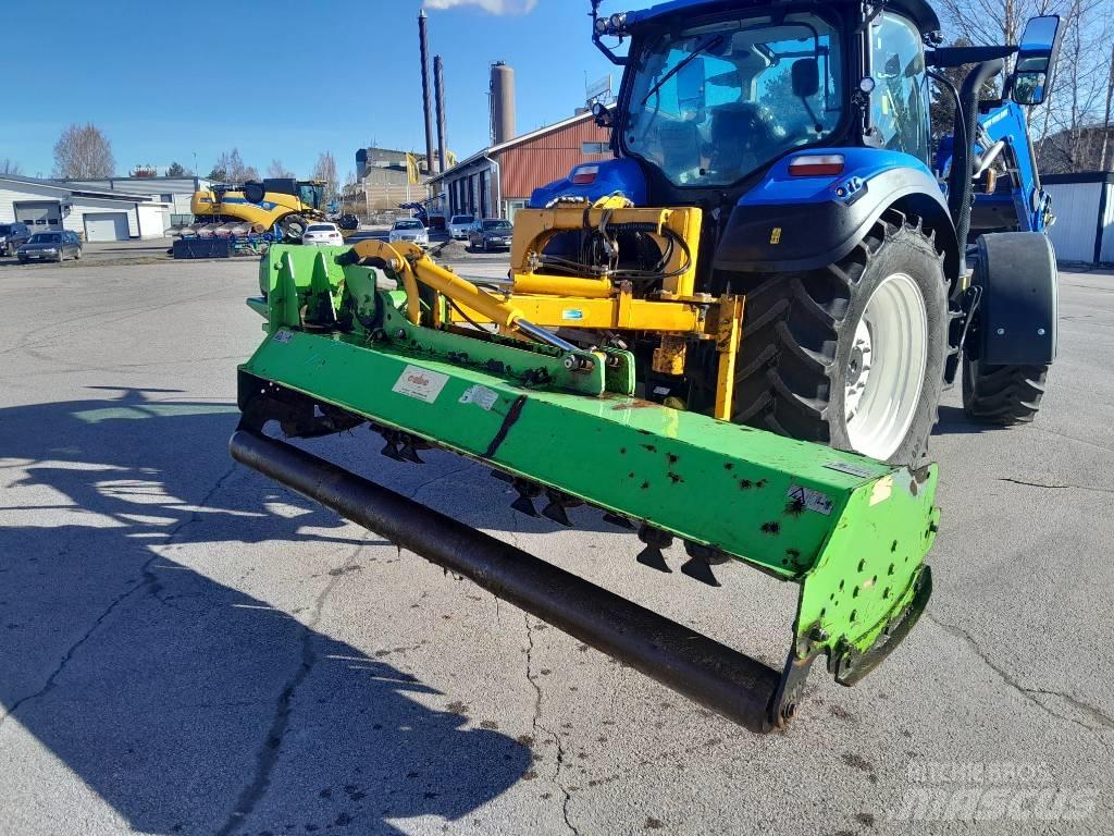 Cabe Finland 250 Gadanheiras e cortadores de folhas para pastos