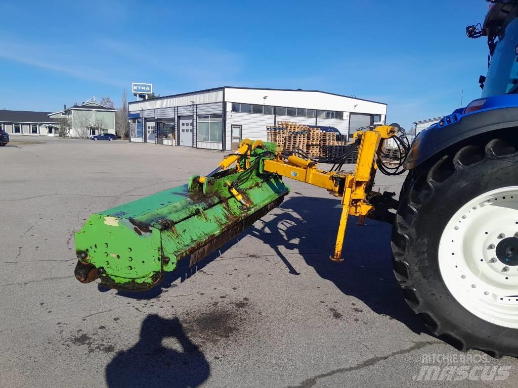 Cabe Finland 250 Gadanheiras e cortadores de folhas para pastos