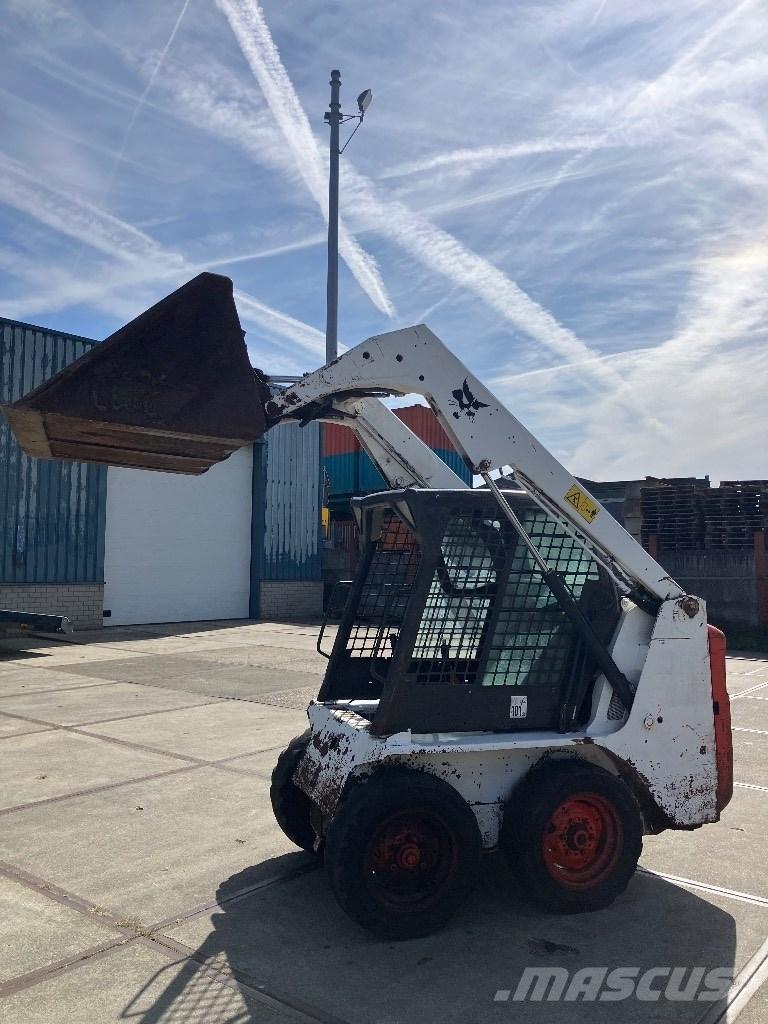 Bobcat S 100 Minicarregadeiras