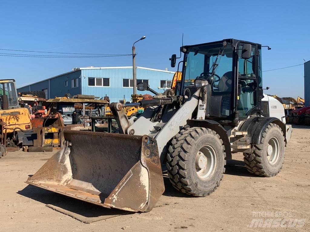 CAT 908H Carregadeiras de rodas