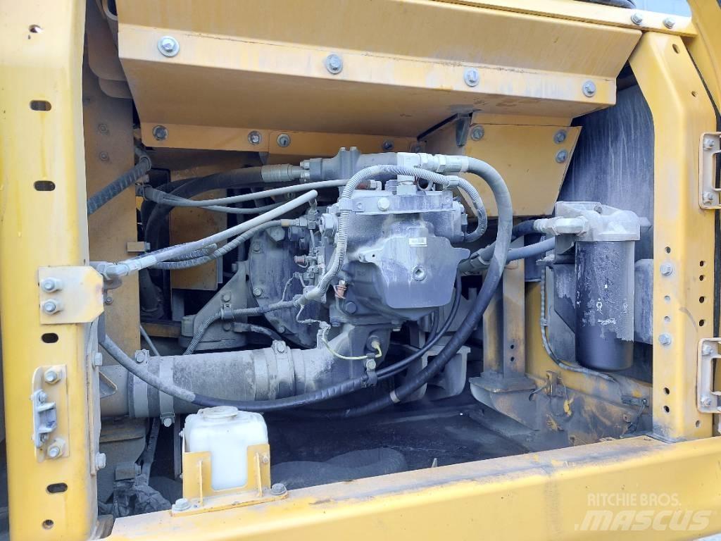 Komatsu PC360LC-11 Escavadeiras de esteiras