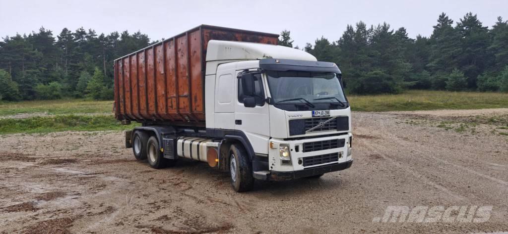 Volvo J4CFC Camiões Ampliroll