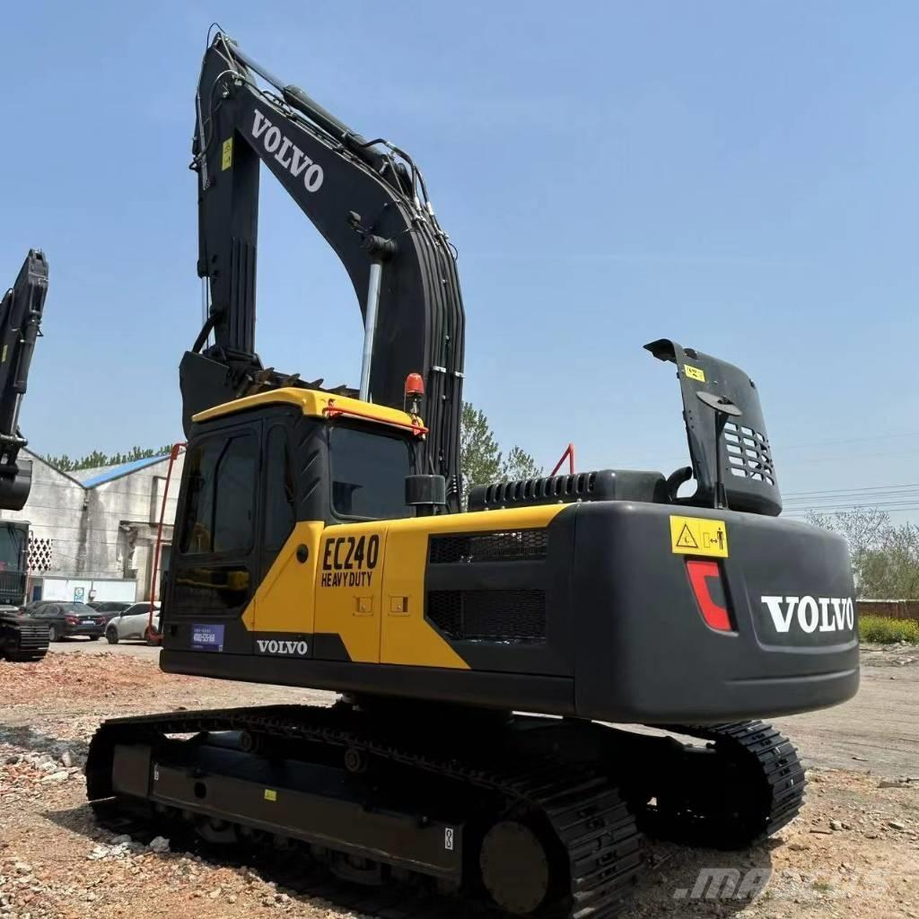 Volvo 240 Escavadeiras de esteiras