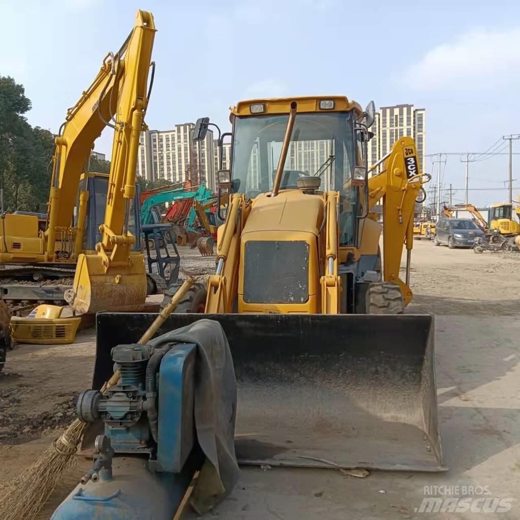 JCB 3CX Retroescavadeiras