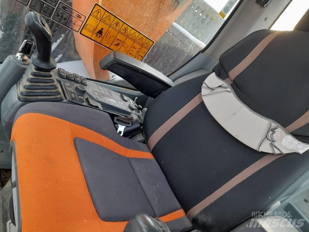 Develon DX 235 LCR-5 Escavadeiras de esteiras