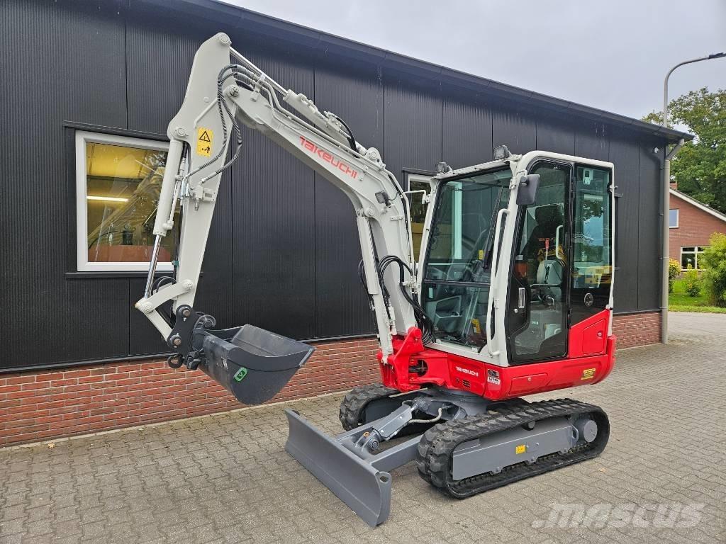Takeuchi TB 230 Miniescavadeiras