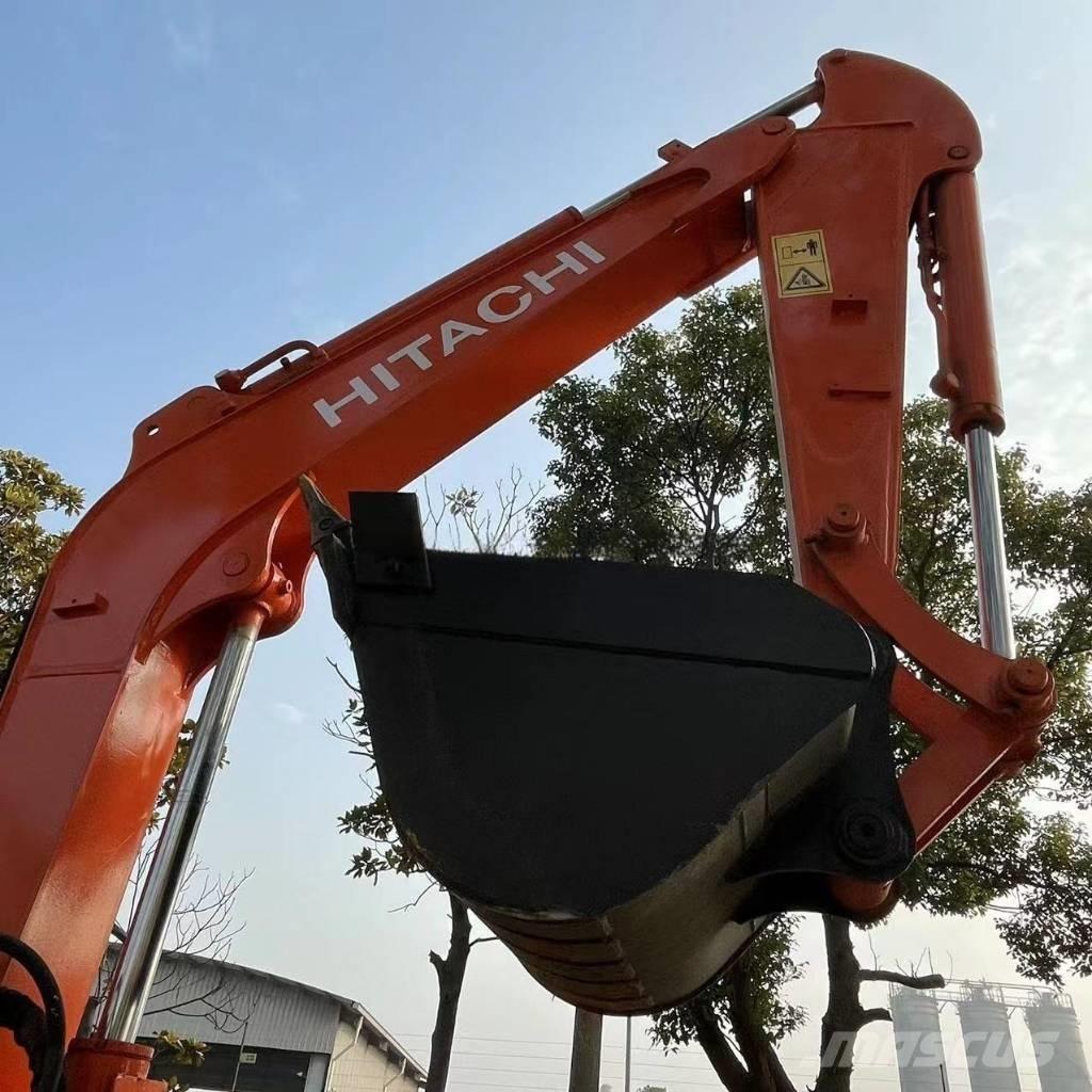 Hitachi ZX 50 U-2 Miniescavadeiras