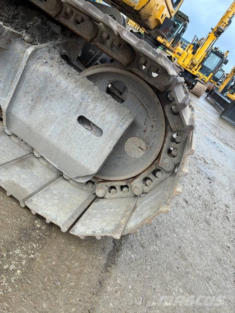 Komatsu PC138US-10 Escavadeiras de esteiras