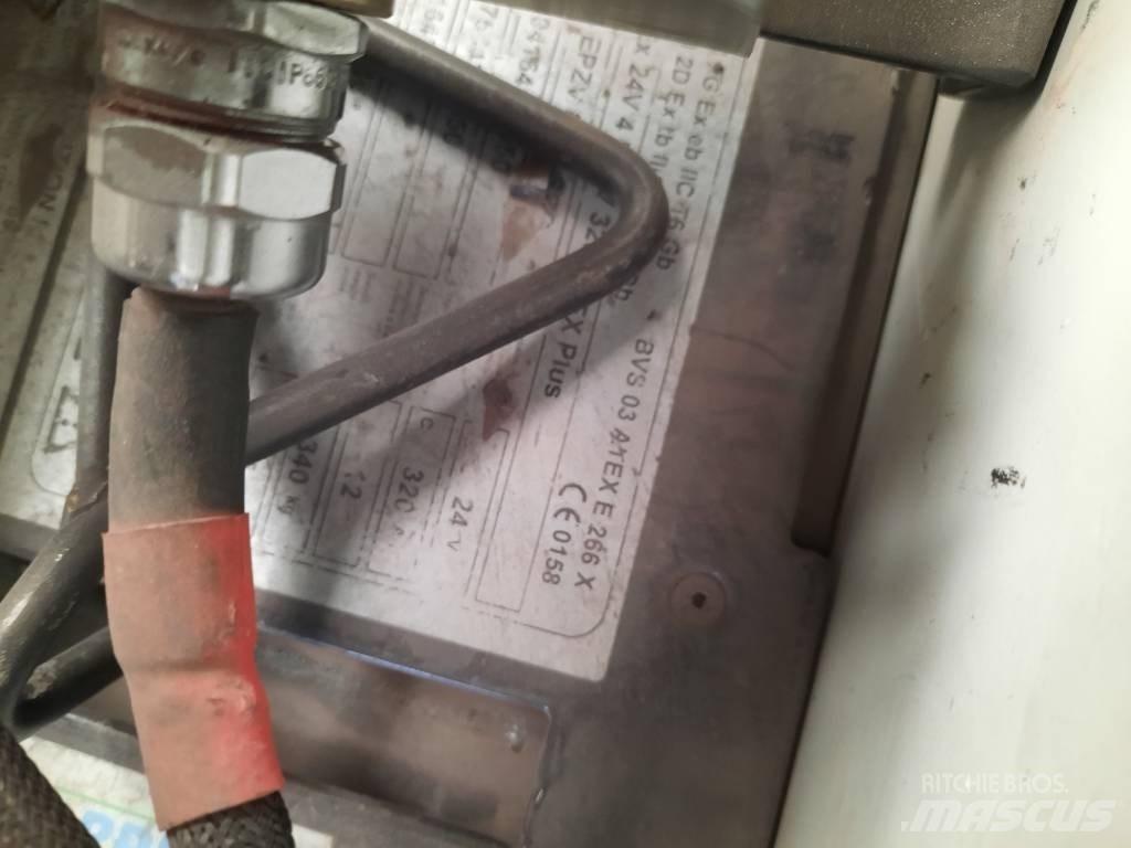 CSI SBCXT1520 Empilhador para operador externo