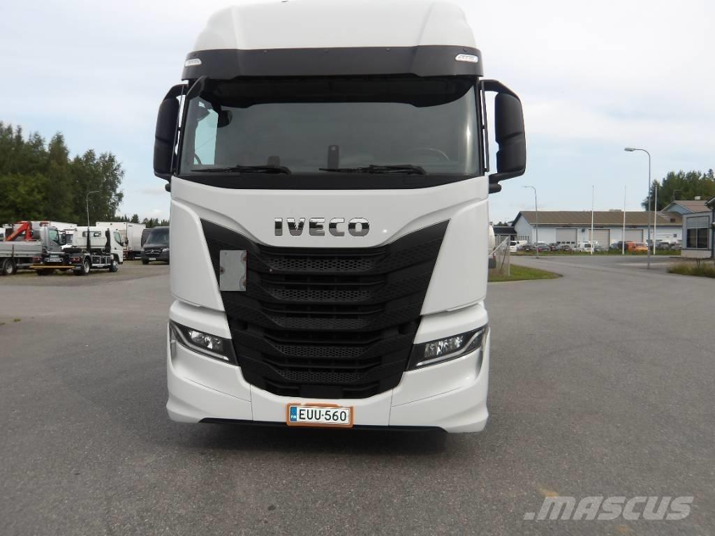 Iveco AS 440 STX Cavalos Mecânicos