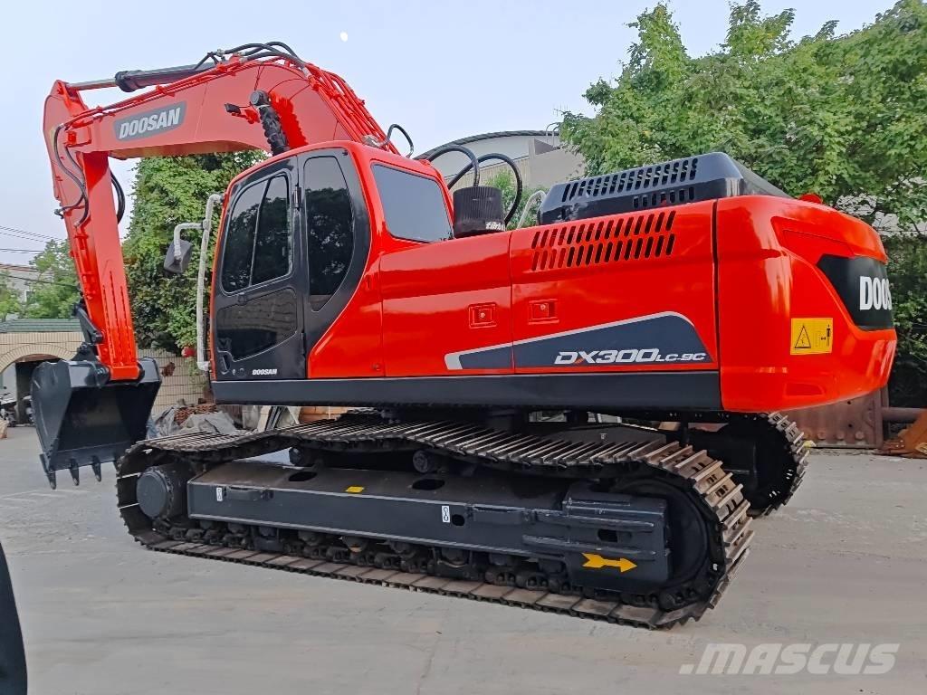 Doosan DX300LC-9C Escavadeiras de esteiras
