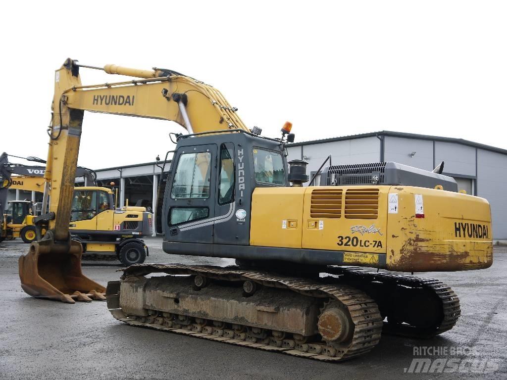 Hyundai R 320 LC-7A Escavadeiras de esteiras