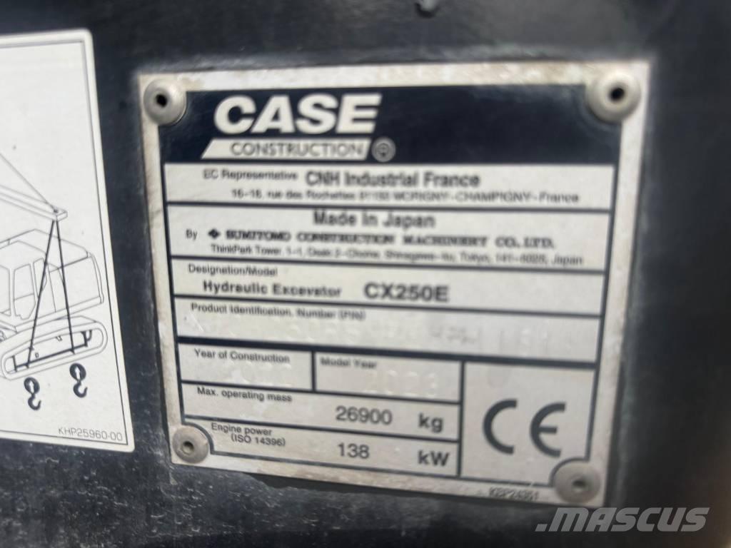 CASE CX 250 E Escavadeiras de esteiras
