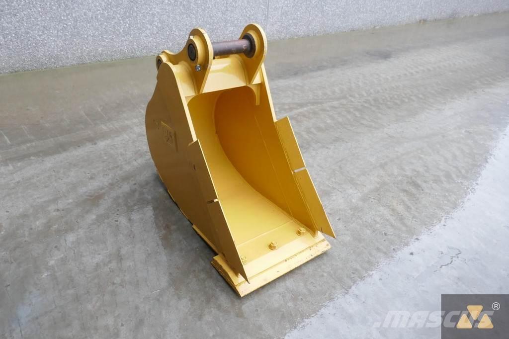 CAT 313 Bucket Baldes