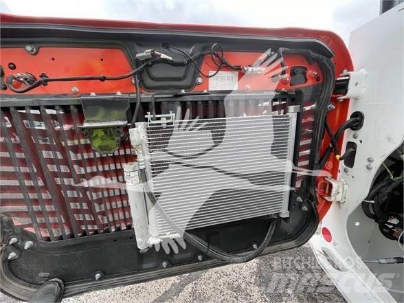 Bobcat T76 Minicarregadeiras