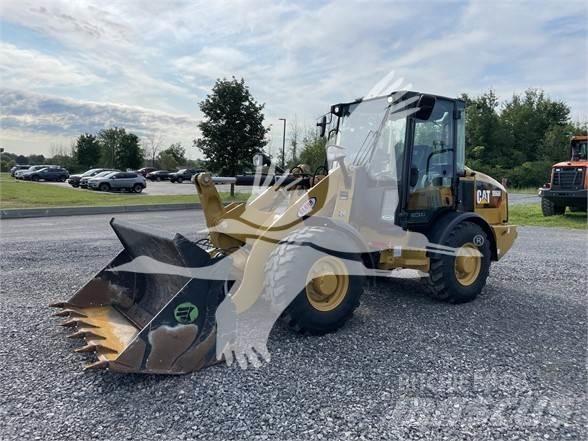 CAT 906M Carregadeiras de rodas