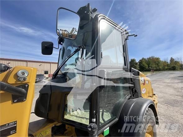 CAT 906M Carregadeiras de rodas
