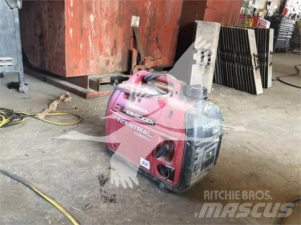Honda EB2000I Construção - Outros
