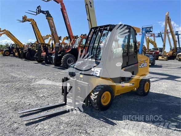 JCB 35 Manipulador telescópico