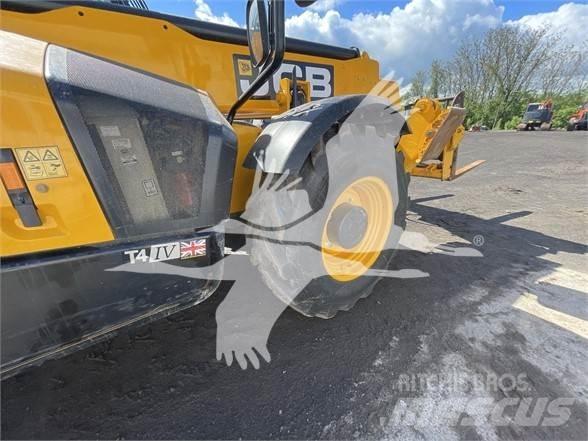 JCB 540-140 Manipulador telescópico