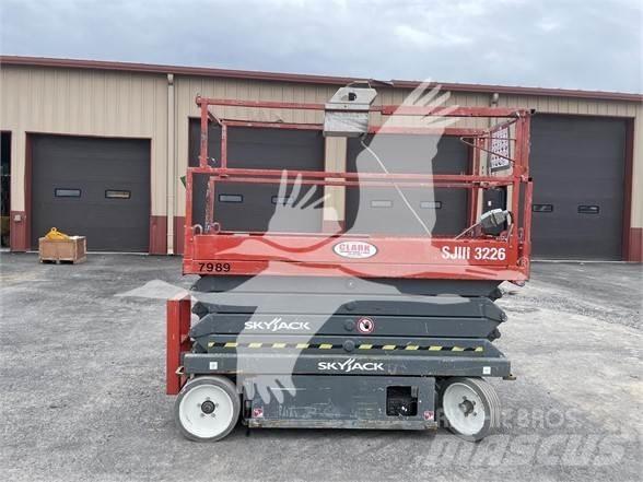 SkyJack SJ3226 Elevadores de tesoura