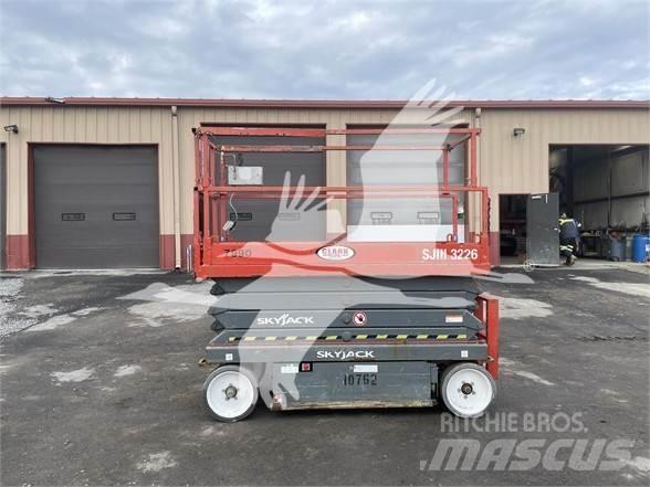 SkyJack SJ3226 Elevadores de tesoura
