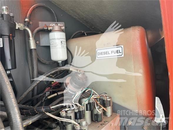 SkyJack SJ66T Elevadores braços Telescópicos