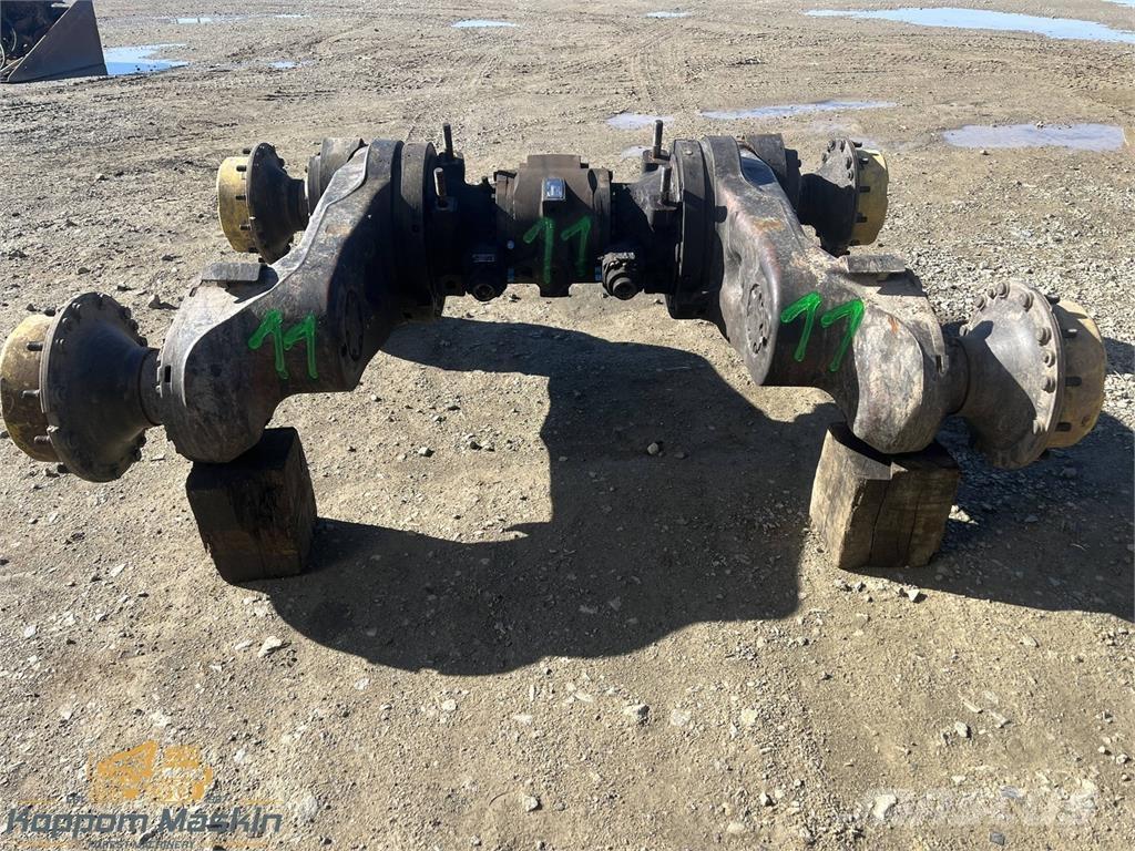 John Deere 1270E Transmissăo