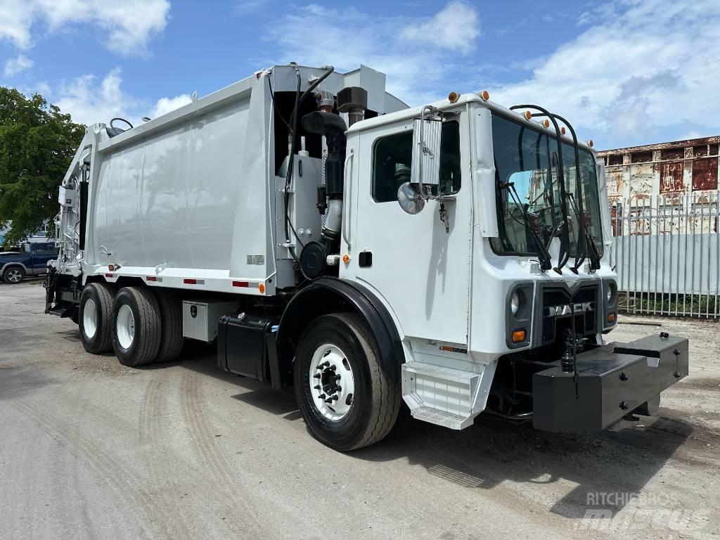Mack MRU 613 Camiões de lixo