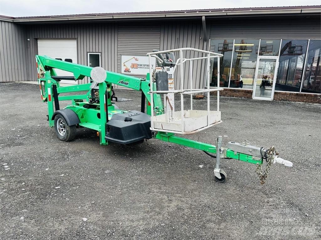 JLG T 350 Plataformas aéreas montadas em atrelados